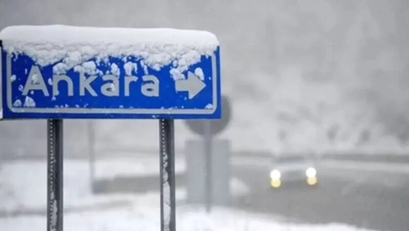 Ankara’da beklenen kar yağışı nedeniyle eğitime 11 Nisan Cuma günü ara verildi