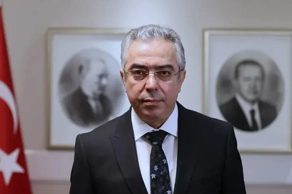 Başdanışman Uçum’dan ‘Batıcı Demokrasi’ analizi