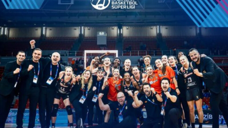 EuroLeague Kadınlar Yarı Finalinde Çimsa ÇBK Mersin, Valencia’yı yenerek final biletini kaptı, Fenerbahçe Opet ise yarı finalde veda etti