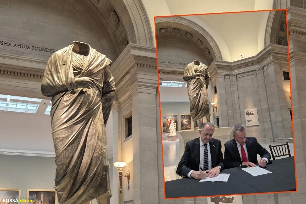Marcus Aurelius heykeli resmen Türkiye’ye iade edildi