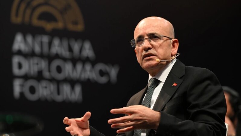 Şimşek: Korumacılık uzun vadeli büyümeye darbe vuracak
