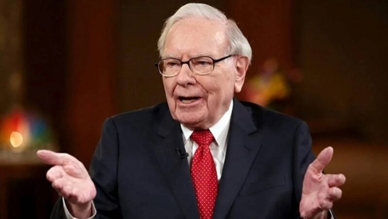 Warren Buffett, Koltuğunu Devrediyor