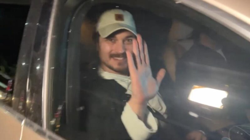 Çağatay Ulusoy muhabirlerden kaçamadı