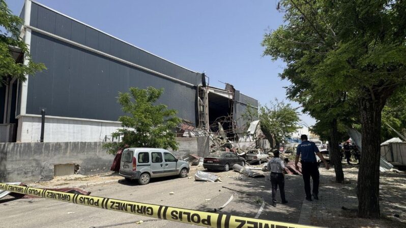 Halı fabrikasında patlama: 7 personel yaralandı