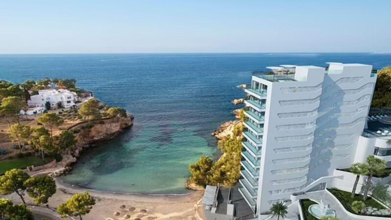 İngiliz multimilyoner, Mallorca’da iki bayana tecavüz suçlamasıyla gözaltına alındı