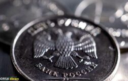 Rus rublesi, dolar karşısında 2 yılın doruğuna ulaştı