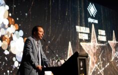 Şişecam Genel Müdürlüğü’nden ayrılan Görkem Elverici mesai arkadaşlarına duygusal bir bildiride veda etti