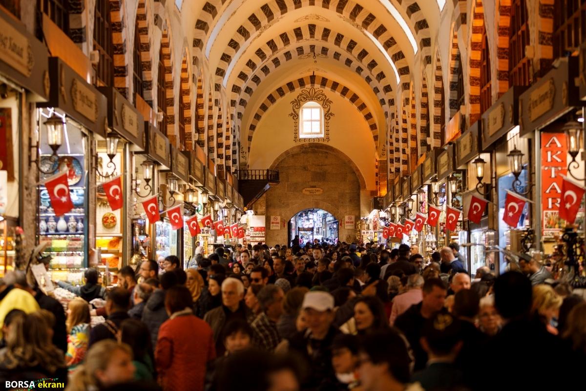 Türkiye yılın birinci dört ayında 12,7 milyon ziyaretçi ağırladı