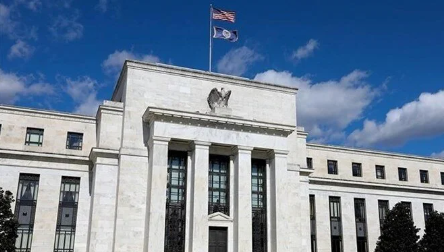 Fed’de İndirim Belirsizliği Sürüyor