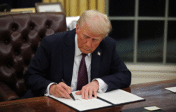 Trump: İran’a Müdahale Belki Gerekmez