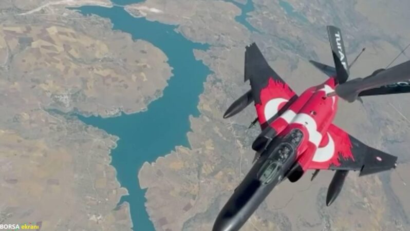 Asenalar Filo böyle görüntülendi: F-16 deposu havada 3 dakikada doluyor