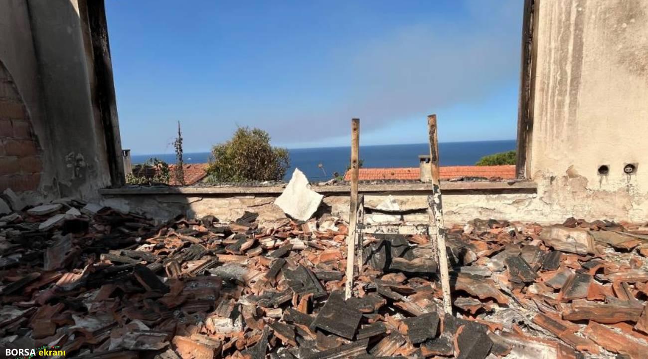 Havadan görüntülendi: İzmir’de 40 yıllık hatıralar kül oldu