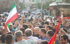 Tahran’da ABD Saldırılarına Protesto Gösterisi