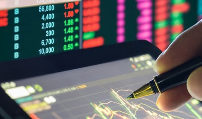 BIST 100 haftaya düşüşle başladı: Açılışta hangi hisseler öne çıktı?