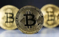 Bitcoin 120 Bin Doları Aştı: Yeni Rekor!