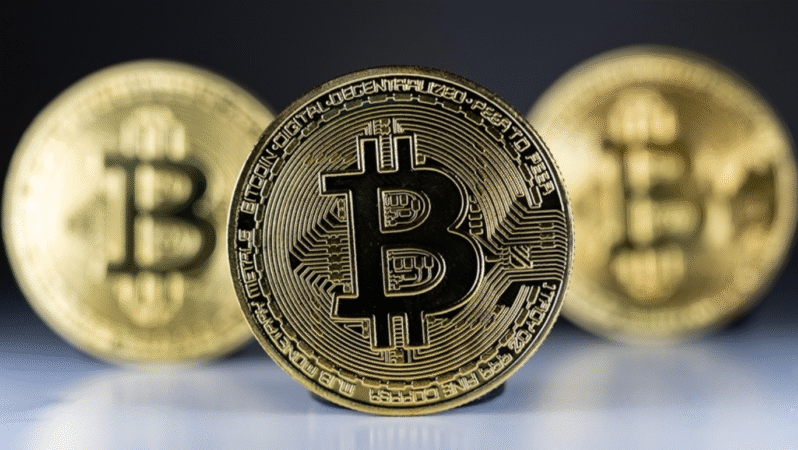 Bitcoin 120 Bin Doları Aştı: Yeni Rekor!