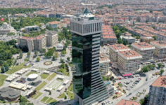 Bera Holding 85 araçlık savunma anlaşması imzaladı
