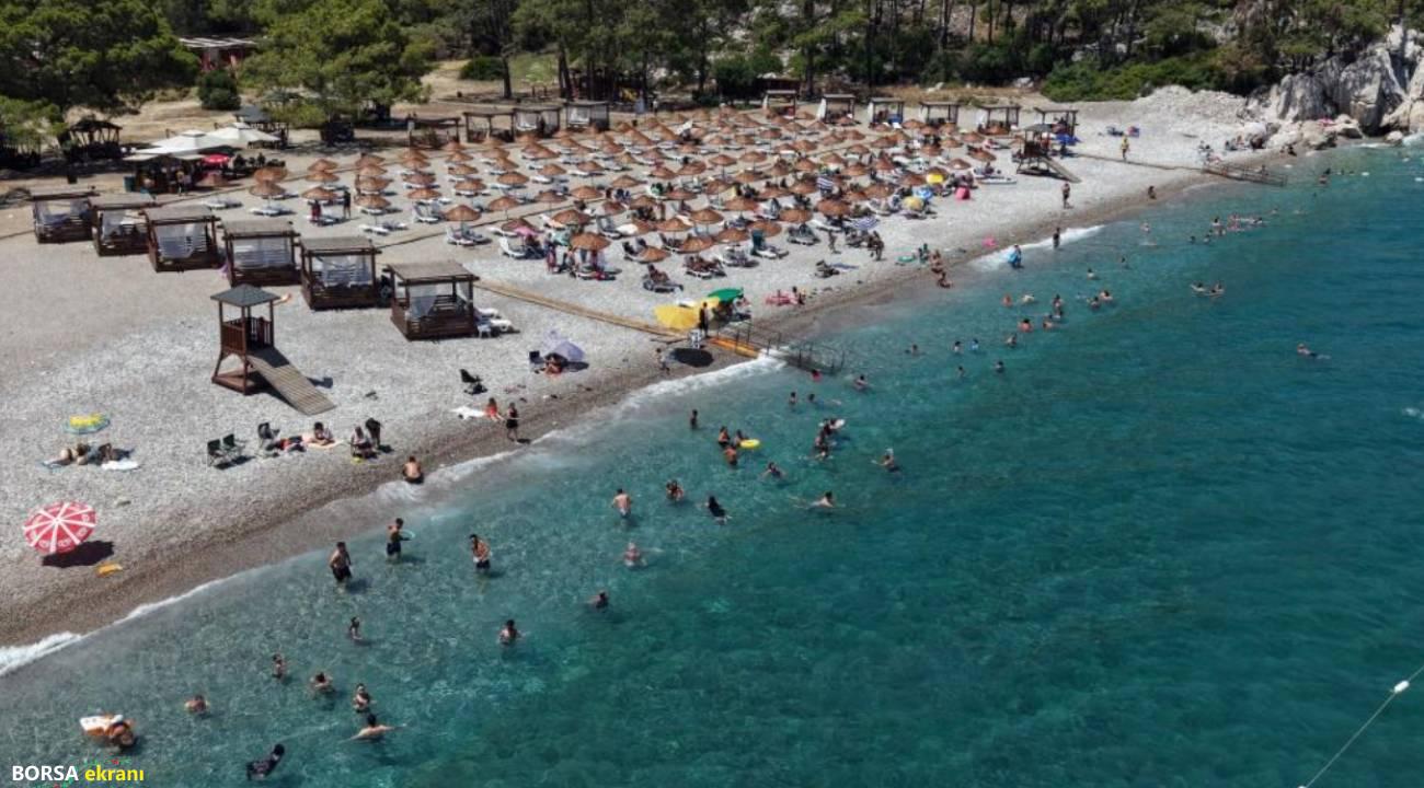Antalya’da tarihi gün: 26 Temmuz’da tüm zamanların en yüksek sayısına ulaşıldı