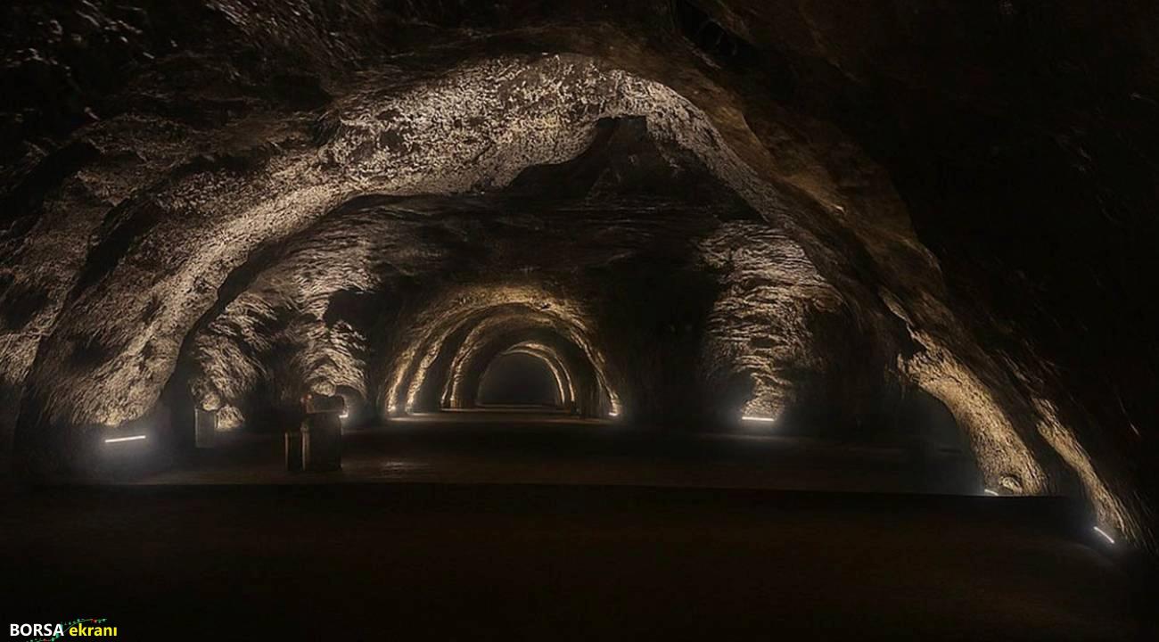 Serinlemek için yerin 150 metre altına iniyorlar