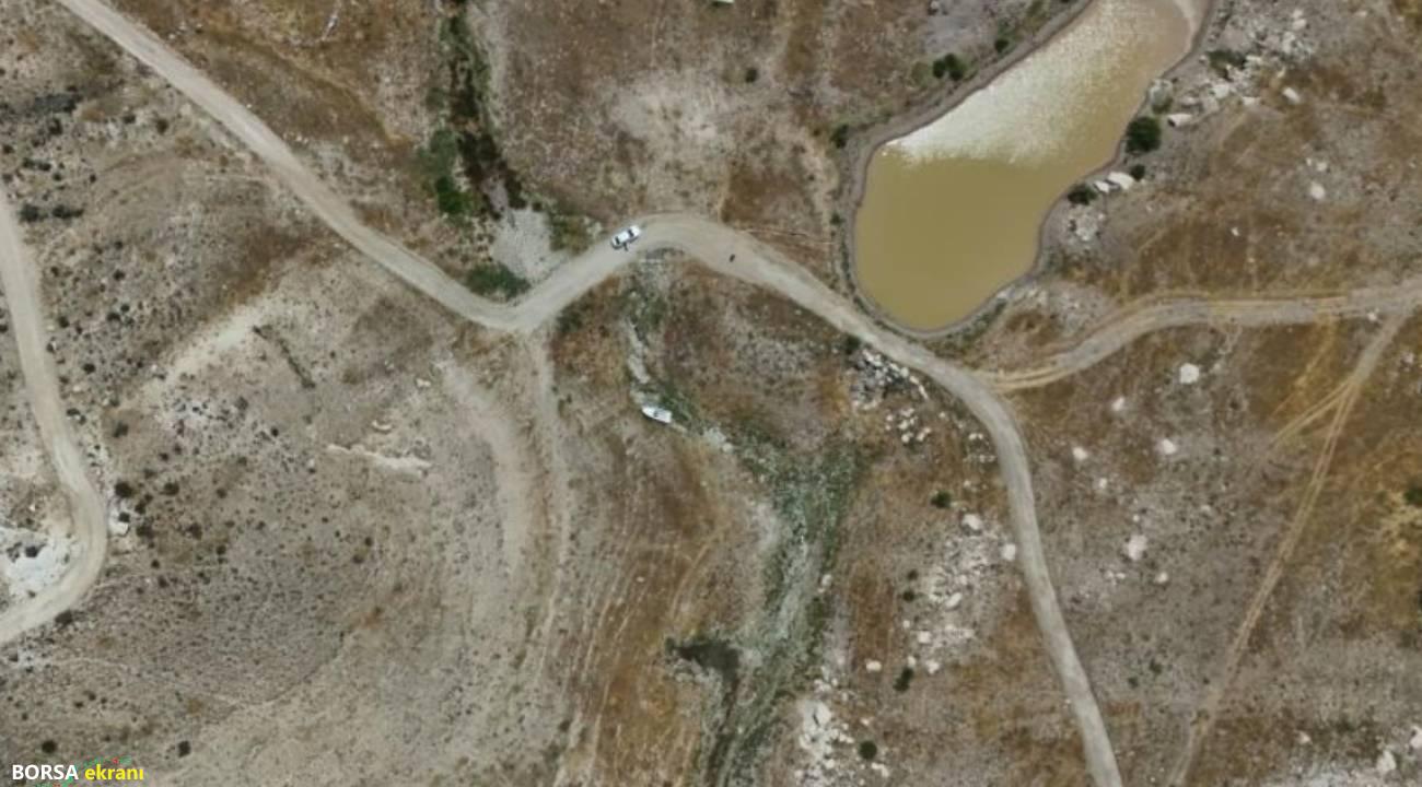 Sular çekildi, eski mahalle ortaya çıktı