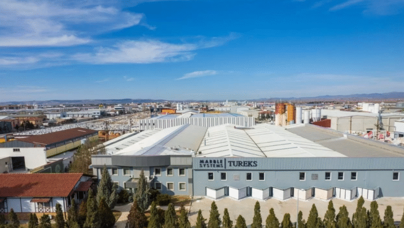 MARBL’den Karayipler’e Mermer Sevkiyatı