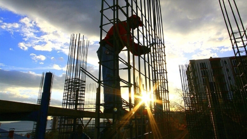 İnşaat üretiminde yıllık artış, yaklaşık 1,5 ayın zirvesinde