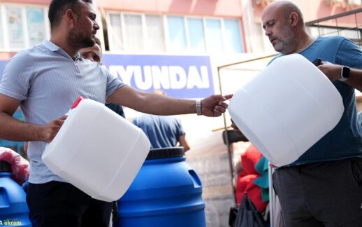 Resmen akın ettiler: İzmir’de su kesintileri satışları patlattı!