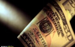 Doların güçlenmesiyle altın baskı altında, gözler ABD enflasyon verilerinde