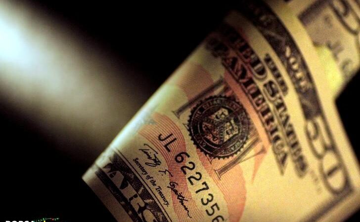 Doların güçlenmesiyle altın baskı altında, gözler ABD enflasyon verilerinde