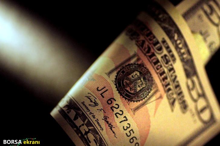 Doların güçlenmesiyle altın baskı altında, gözler ABD enflasyon verilerinde