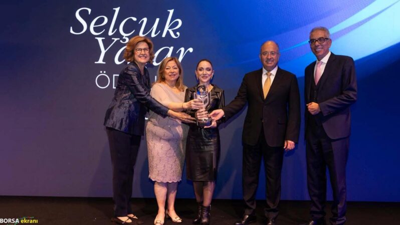 Selçuk Yaşar Ödülü Prof. Dr. Elif Uysal’a verildi