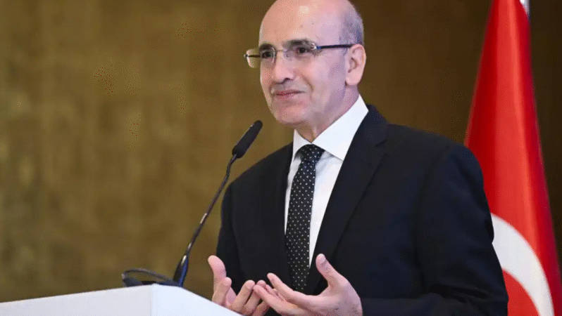 Bakan Şimşek: “Turizm ve ihracattaki istikrar cari dengeyi destekliyor”