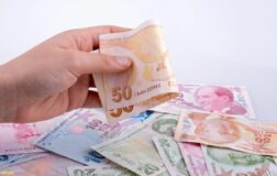 Asgari ücret toplantısı öncesi TÜRK-İŞ’ten kritik temas: Bakan Işıkhan ile görüşecekler