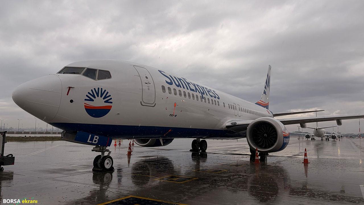 SunExpress filosuna iki yeni Boeing 737-8 katıldı