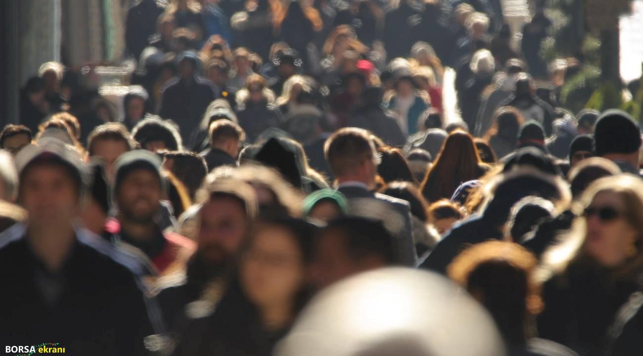 Veriler belli oldu: Yoksulluk oranı bir önceki yıla göre azaldı