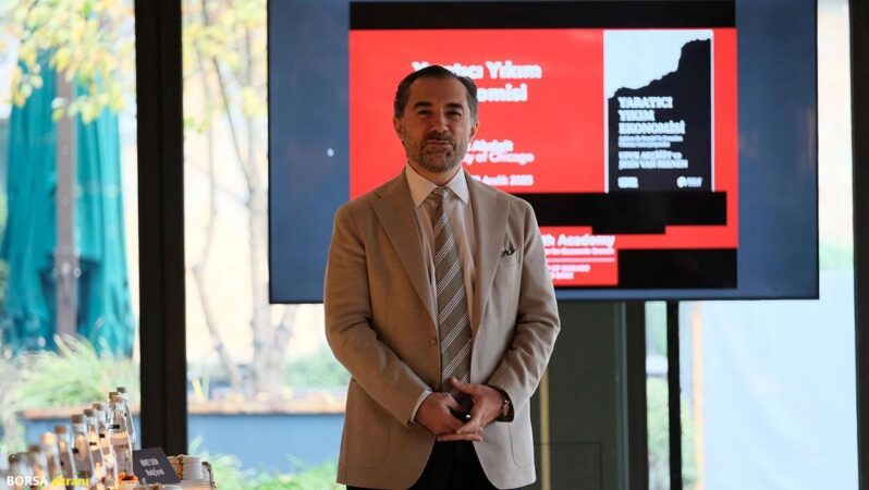 Prof. Ufuk Akçiğit: Türkiye, yapay zeka için ‘strateji komitesi’ kurmalı