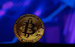 Bitcoin 70 Bin Doları Aştı