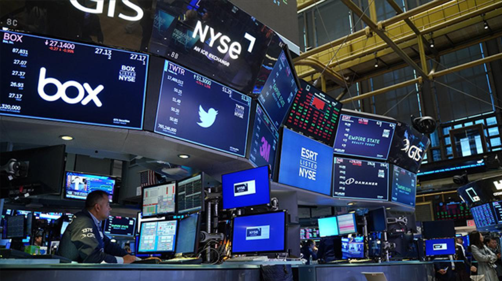 Küresel piyasalarda şirket gündemi: Hisse geri alımı, yönetim değişikliği ve petrol tahminleri