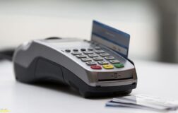 Harcamalar artıyor, kartlı ekonomi büyüyor: Nakit çekimde işlem sayısı düştü, hacim hızla yükseldi