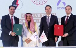 İmzalar atıldı: Suudi şirket ACWA Türkiye’de dev güneş enerjisi santrali kuracak