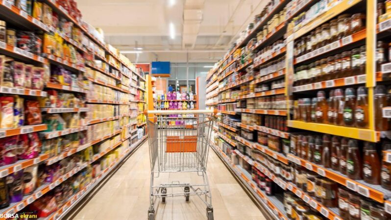 Ticaret satış hacmi Aralık’ta yükseldi, perakende satışlar gücünü sürdürdü