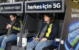 Türk Telekom 5G ile dünyada bir ilk! Engelsiz tribün uygulaması başladı