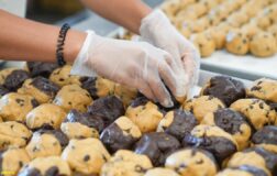 Ünlü kurabiye zinciri kafelerini kapattı, iflas koruması istedi