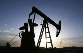 Petrol 114 Dolardan 100 Dolara Geriledi