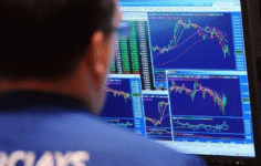 New York Borsası Haftaya Düşüşle Başladı