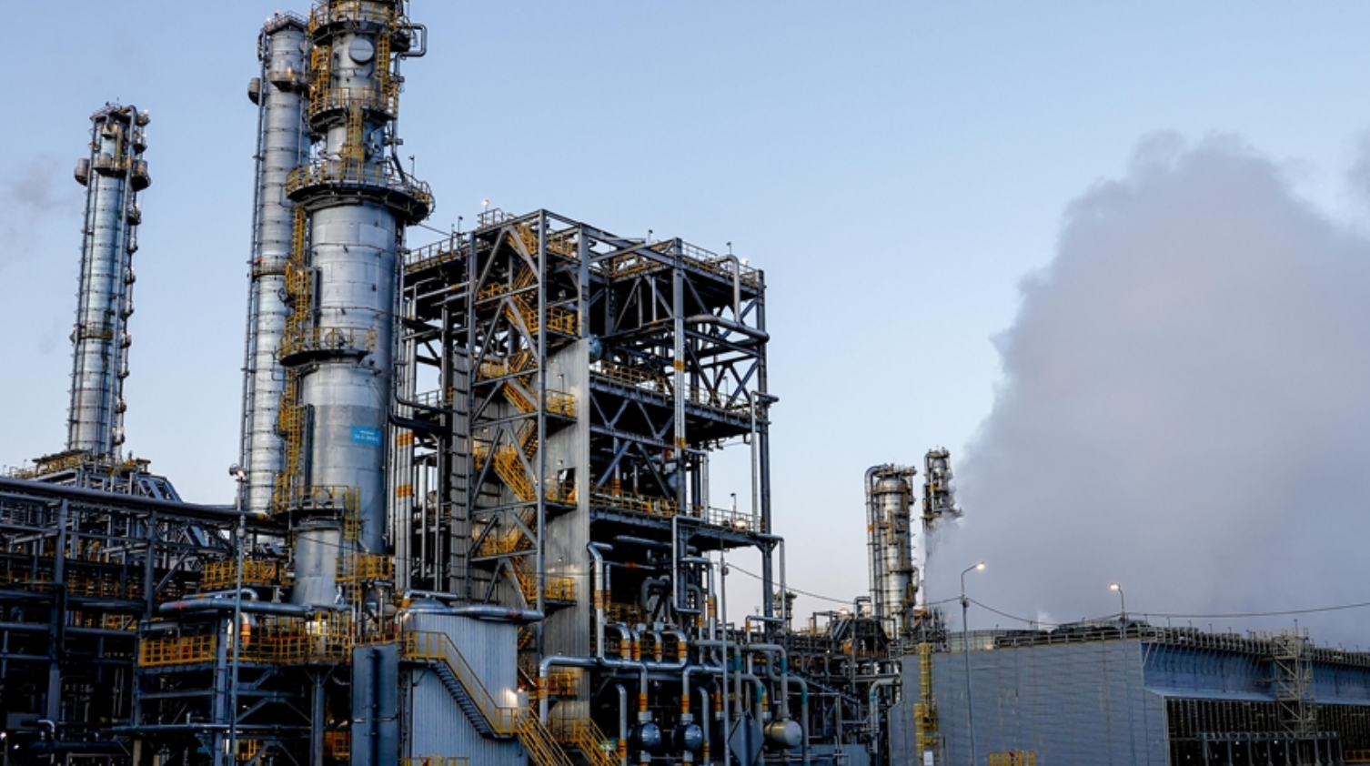 Petrokimya Marjlarında Güçlü Artış: Etilen-Nafta Makası Yükseldi