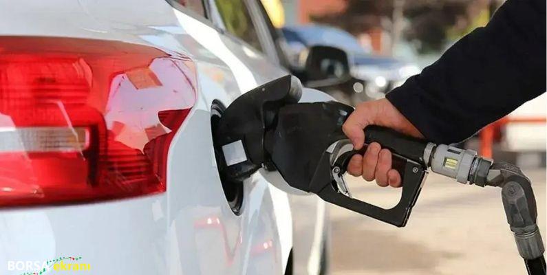 Akaryakıta Çifte Zam! Benzin ve Motorin Fiyatları Yeniden Yükseldi