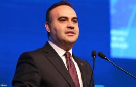 Bakan Kacır’dan İstanbul iş dünyasına çağrı: Yeni sanayi bölgelerinin ikisini sizlerle yapalım