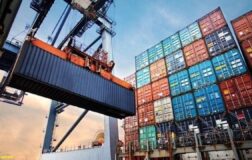 Dış ticarette çifte sinyal: İhracat pahalandı, satış miktarı geriledi