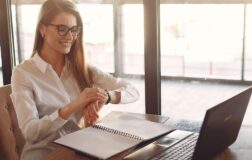 Kadın Yatırımcıların Portföyü Bir Yılda 2 Trilyon TL’yi Aştı